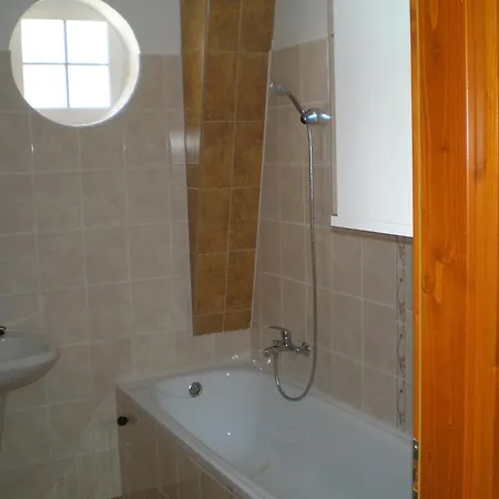 Udvarház Apartman Apartman Mórahalom