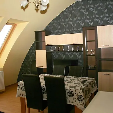 Udvarház Apartman Apartman Mórahalom